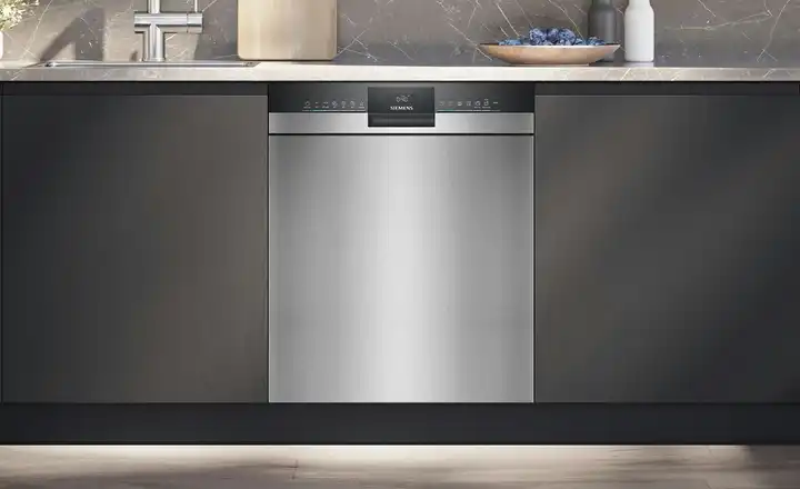 Nur Für Kurze Zeit SIEMENS Unterbau-Geschirrspüler SN43HS03TE