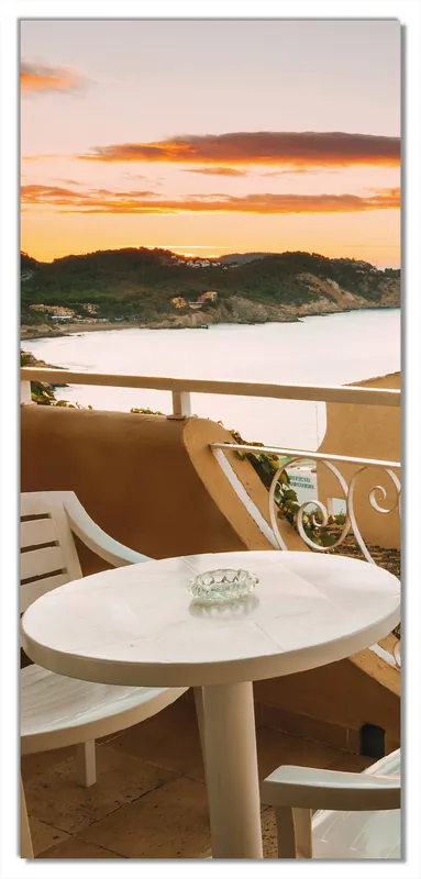 Selbstklebende Türtapete Sommer in Spanien - Ausblick von einer schönen Terrasse auf das Meer selbstklebende Folie, 100 x 220 cm Sonderangebot