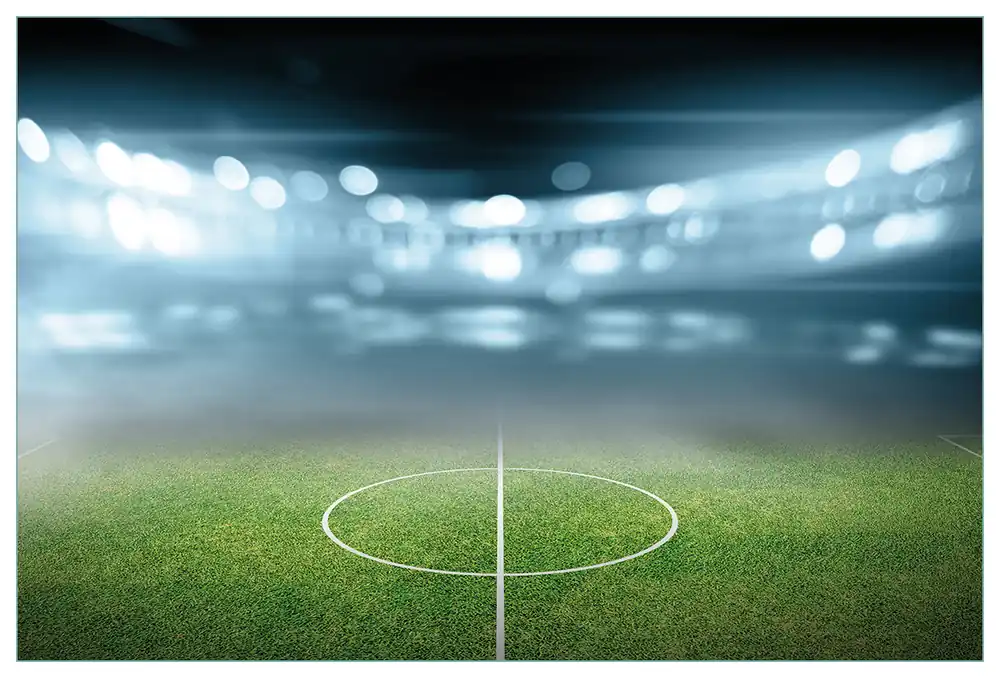 Küchenrückwand Fußball Stadion Mittellinie II aus Glas, 90 x 60 cm Preisknaller