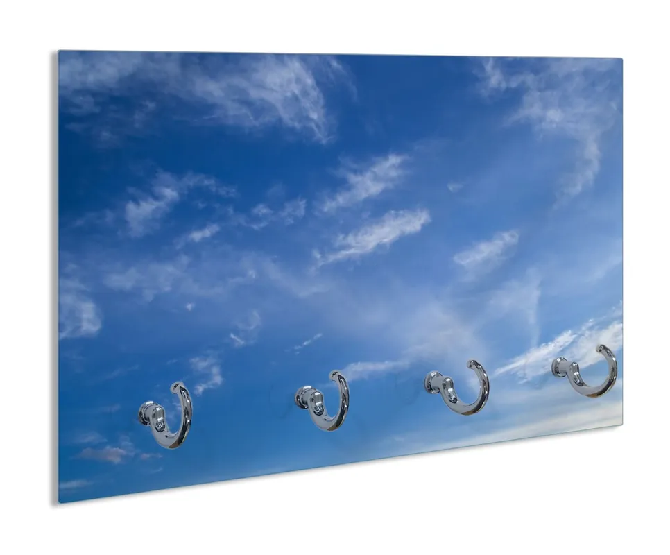 Schlüsselbrett Blauer Himmel mit vereinzelten Wolken Ausverkauf