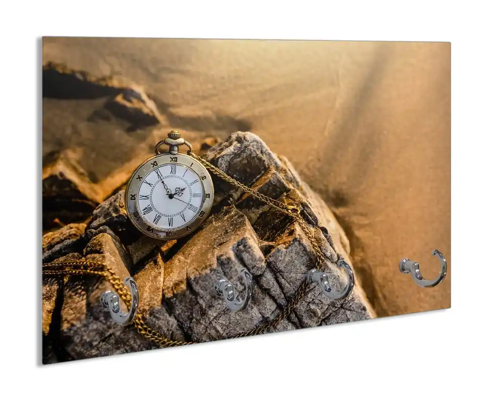 Top-Angebot Schlüsselbrett Alte Taschenuhr am Strand