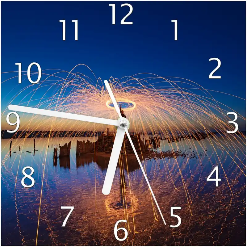 Ausverkauf Wanduhr aus Glas Feuerkreise am Wasser mit weißen Zeigern, 30 x 60 cm