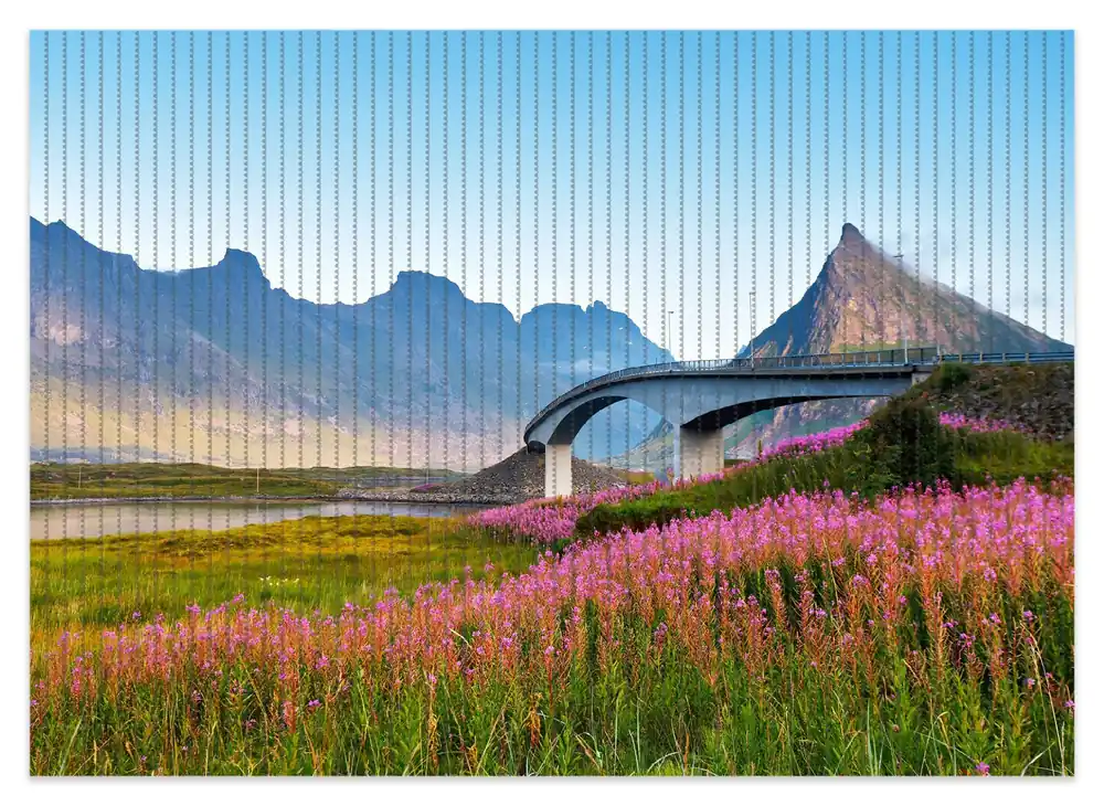 Duschmatte Brücke zwischen Bergen und Blütenmeer 70 x 50 cm Jetzt Bestellen