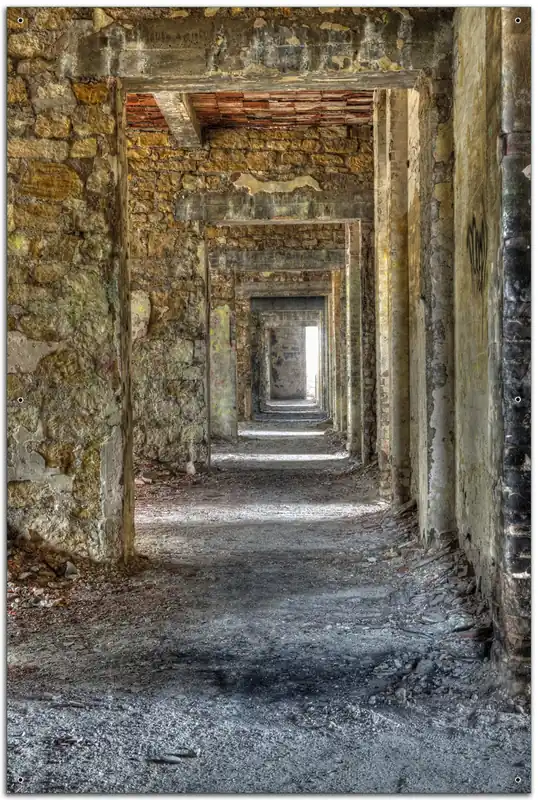 Gartenposter Weg durch eine verlassene Ruine ca. 60 x 90 cm Preis Gesenkt